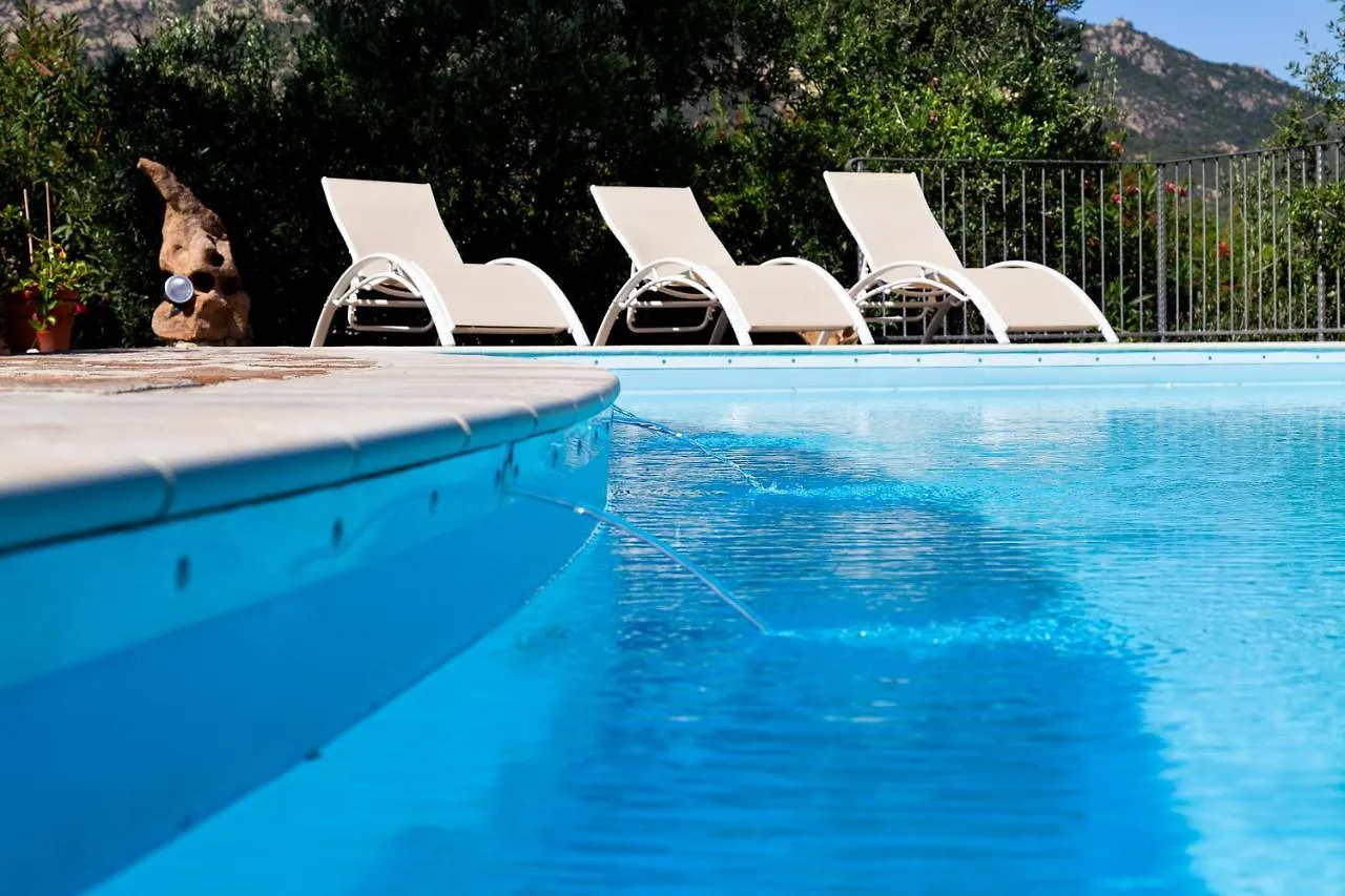 Villa Anastasia Cugnana 2*,