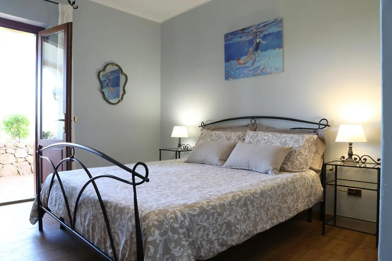 Villa Anastasia Cugnana 2*,