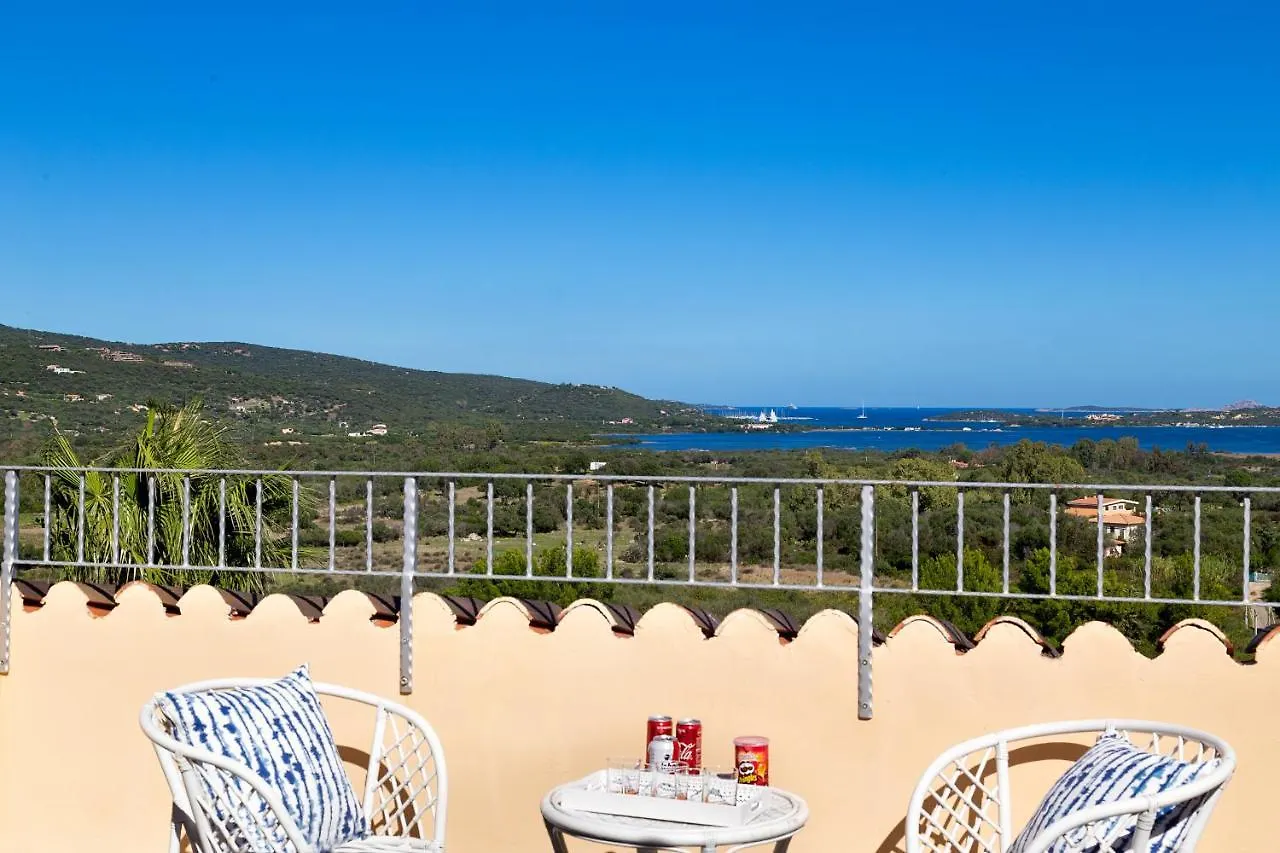 ** Frühstückspension Villa Anastasia Cugnana Italien
